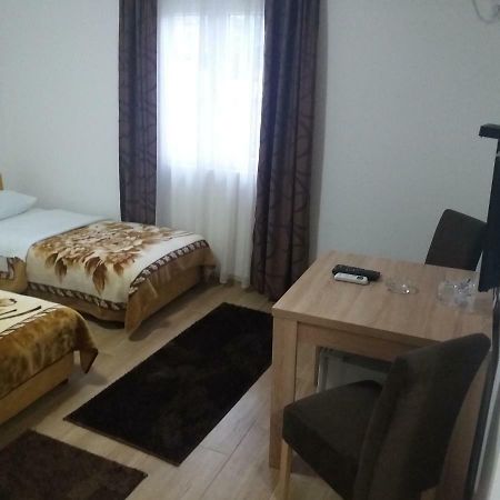 Apartments Sofranac Подгорица Экстерьер фото